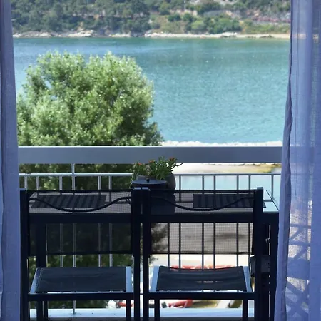 Apartment Side Ii