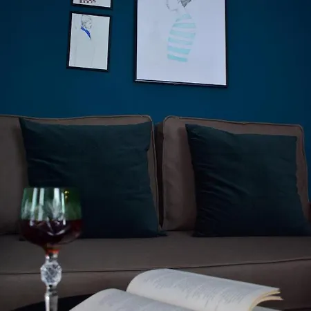 Apartment Side Ii