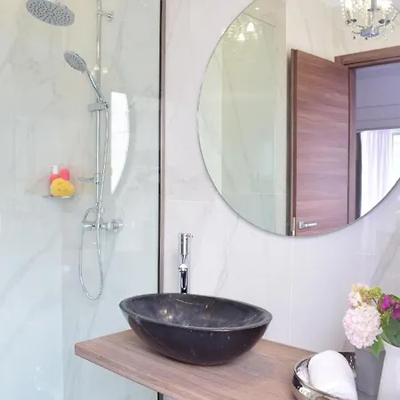 Side Ii Apartment Kavala